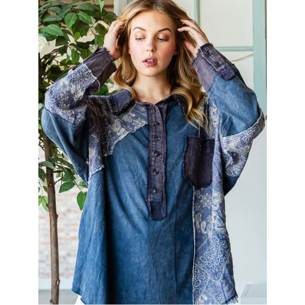 Oli & Hali Washed Mix Media Collar Button Front Top in Navy Size M